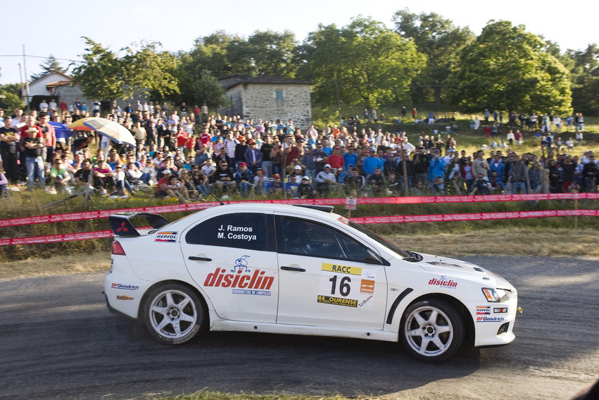 Javier Ramos se atreve con el Fabia R5 para el Rallye do Cocido