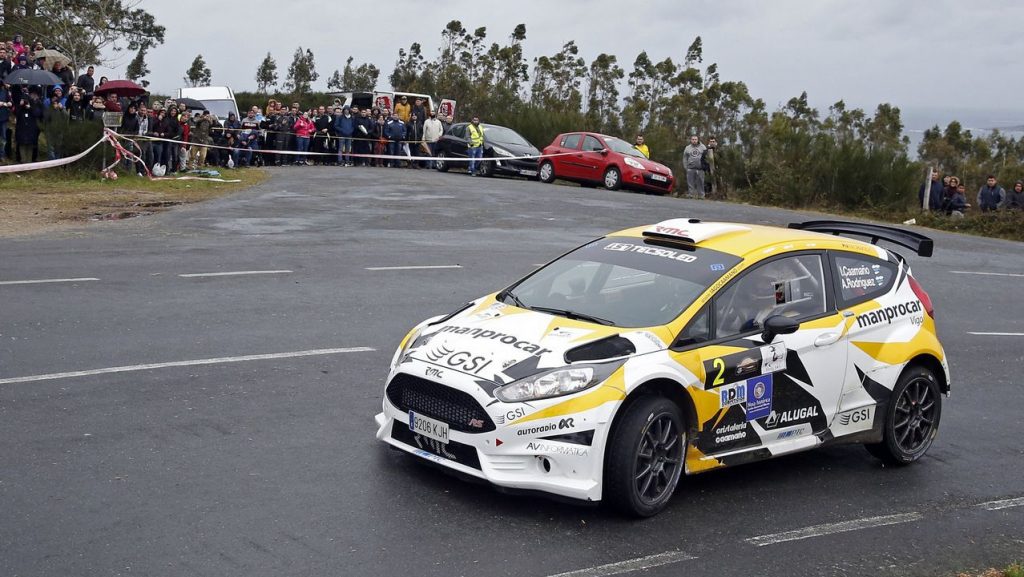 Iago Caamaño parten entre los favoritos para la victoria final con el Ford Fiesta R5